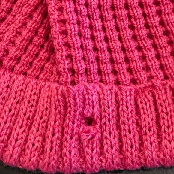 Dale of Norway Matching Beanie and Leg Warmers in Hot Pink - lightly used - Picture 5 of 7